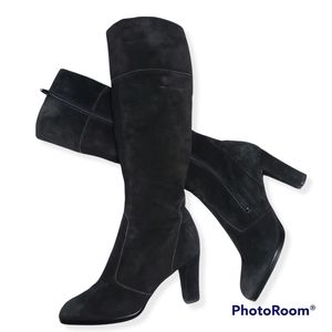 Vintage Gabor black suede boot